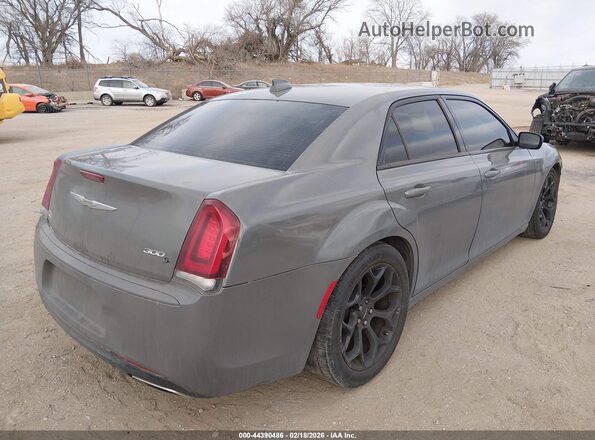 2C3CCABG8KH697540 2019 CHRYSLER 300 Gray Trasero derecho