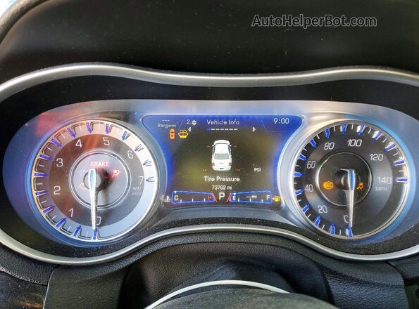 2C3CCABG8NH130880 2022 CHRYSLER 300 Черный Вид щитка приборов