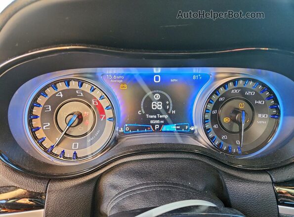 2C3CCABT8NH249350 2022 CHRYSLER 300 Черный Вид щитка приборов