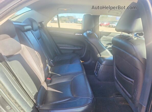 2C3CCAEG0KH697592 2019 CHRYSLER 300 Gray Вид задніх сидінь