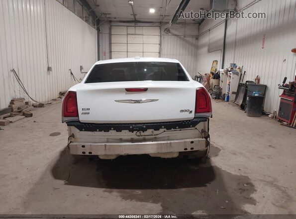 2C3CCAGG7JH165574 2018 CHRYSLER 300 White 