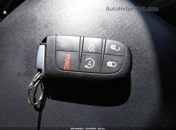 2C3CDXBG2PH609752 2023 DODGE CHARGER Red Widok deski rozdzielczej