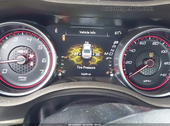 2C3CDXBG6KH695480 2019 DODGE CHARGER White Հետևի նստատեղերի տեսք