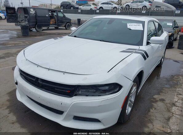 2C3CDXBG6KH695480 2019 DODGE CHARGER White Դիմացի տեսք