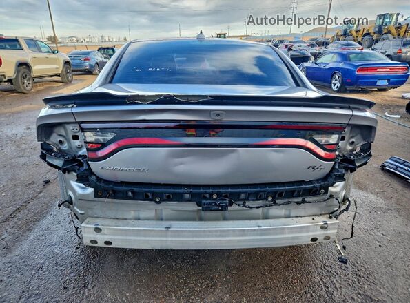 2C3CDXCT4JH260676 2018 DODGE CHARGER Silver Widok z tyłu