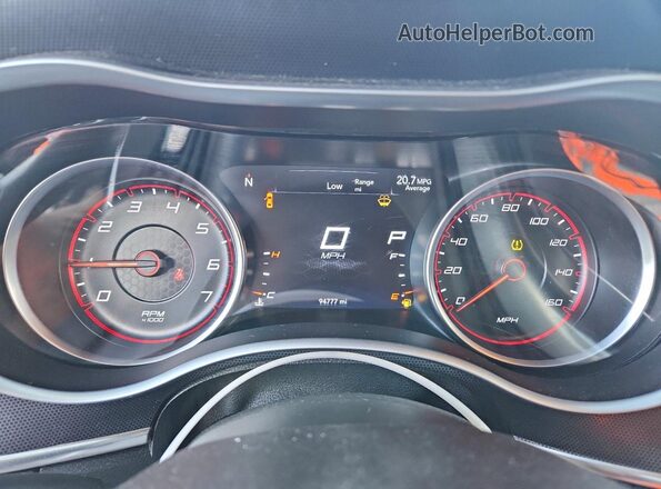 2C3CDXCT4JH260676 2018 DODGE CHARGER Silver Widok zestawu wskaźników