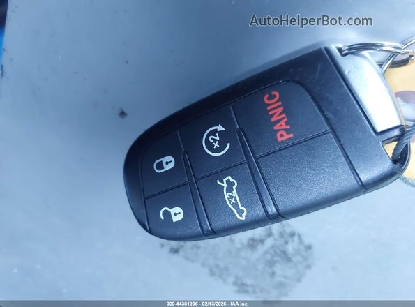 2C3CDXCT9PH679082 2023 DODGE CHARGER Blue Вид панелі приладів