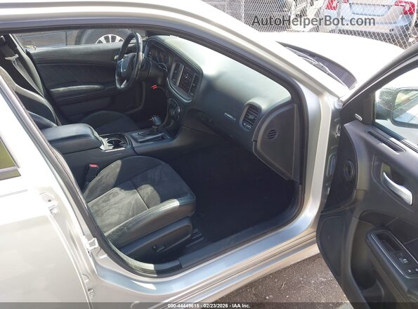 2C3CDXHG0NH104362 2022 DODGE CHARGER Gray Front interior view