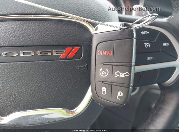 2C3CDXHGXHH638697 2017 DODGE CHARGER Black Dashboard view