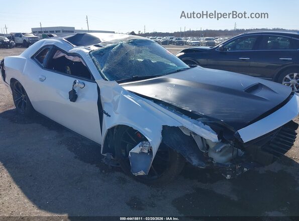 2C3CDZAG2GH202978 2016 DODGE CHALLENGER White Вид спереду