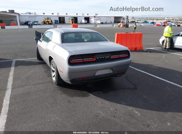 2C3CDZAG3GH300823 2016 DODGE CHALLENGER Silver Trasero izquierdo