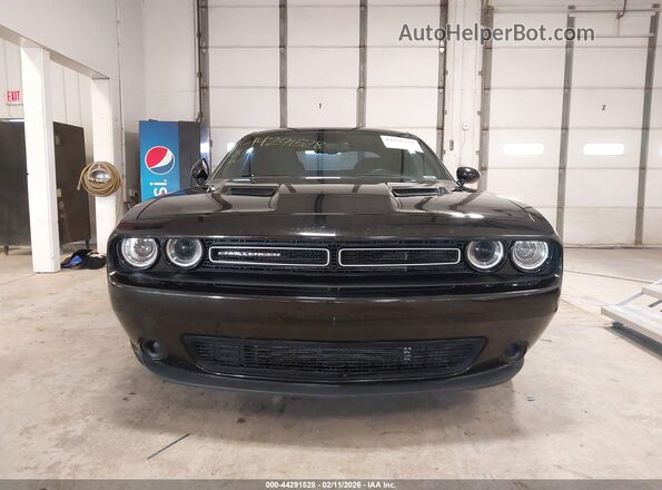 2C3CDZAG6GH102110 2016 DODGE CHALLENGER Black წინა ხედი