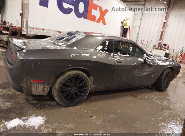 2C3CDZAG6JH276640 2018 DODGE CHALLENGER Серый Вид задней части салона