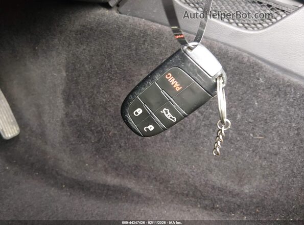 2C3CDZAG8GH210129 2016 DODGE CHALLENGER White Vista del salpicadero