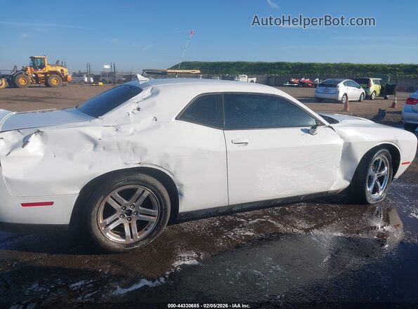 2C3CDZAG9KH731384 2019 DODGE CHALLENGER White Widok z przodu