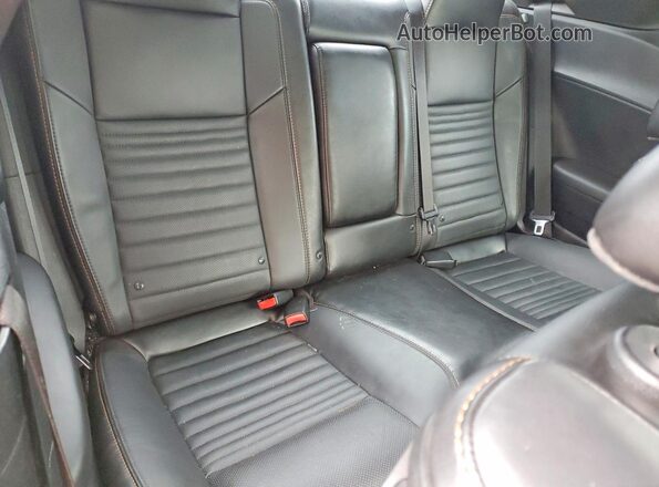 2C3CDZBT6GH358937 2016 DODGE CHALLENGER Black Widok tylnych siedzeń