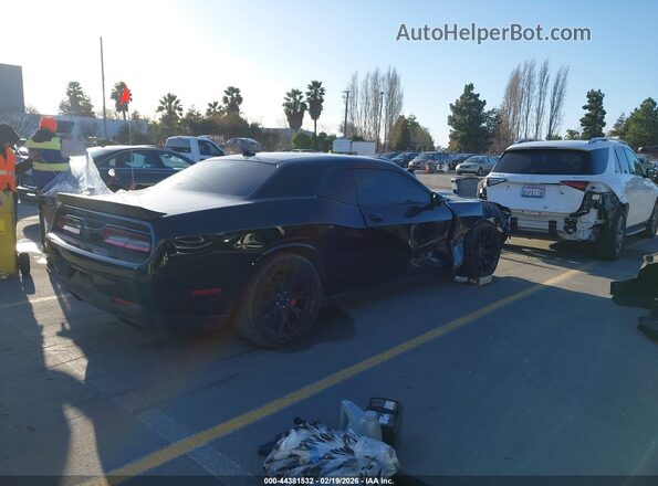 2C3CDZC90HH664200 2017 DODGE CHALLENGER Черный Задняя правая четверть