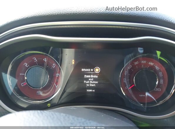 2C3CDZC90HH664200 2017 DODGE CHALLENGER Черный Вид задних сидений