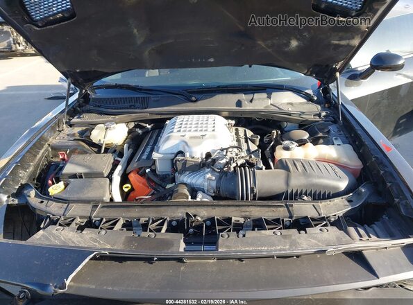 2C3CDZC90HH664200 2017 DODGE CHALLENGER Черный Вид сзади