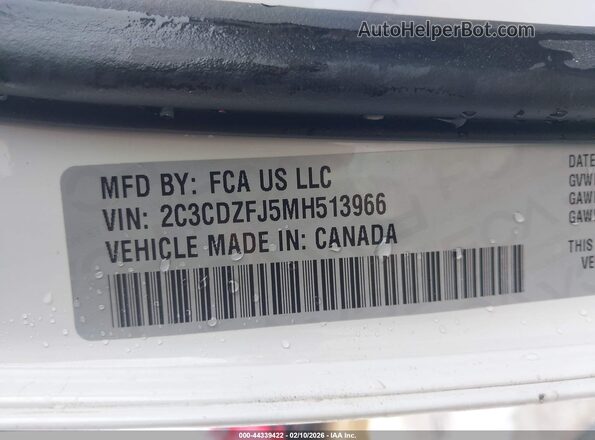2C3CDZFJ5MH513966 2021 DODGE CHALLENGER White ძრავის განყოფილების ხედი
