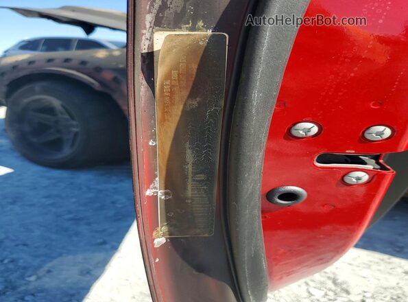 2C3CDZH95JH100346 2018 DODGE CHALLENGER Red Շարժիչի բաժամունքի տեսք