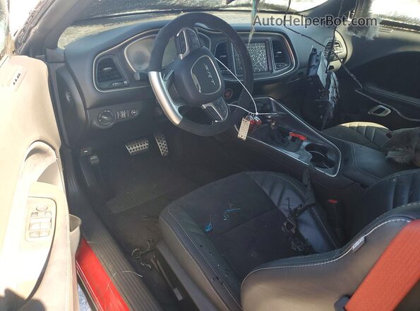 2C3CDZH95JH100346 2018 DODGE CHALLENGER Red Առջևի վահանակի տեսք