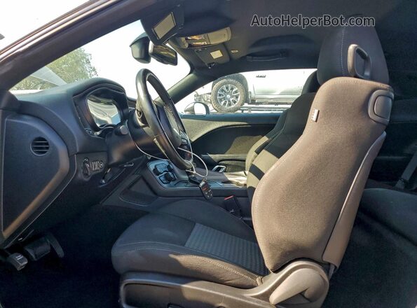 2C3CDZJG5PH507391 2023 DODGE CHALLENGER Серый Вид салона спереди