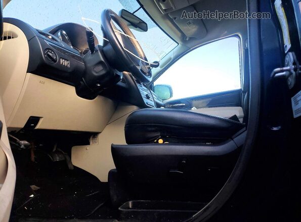 2C4RC1BG0GR120833 2016 CHRYSLER TOWN Blue Widok wnętrza z przodu