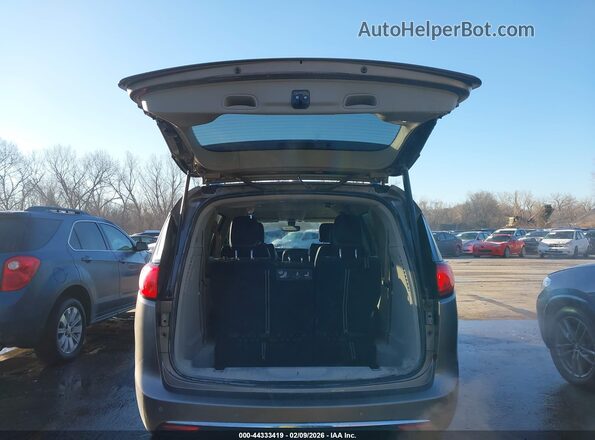 2C4RC1BG5JR270413 2018 CHRYSLER PACIFICA Коричневый 