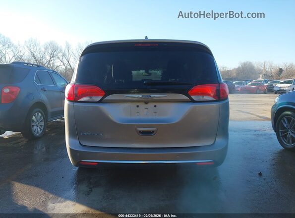 2C4RC1BG5JR270413 2018 CHRYSLER PACIFICA Коричневый 