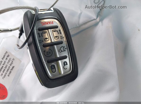2C4RC1BG6RR143536 2024 CHRYSLER PACIFICA Серебряный 
