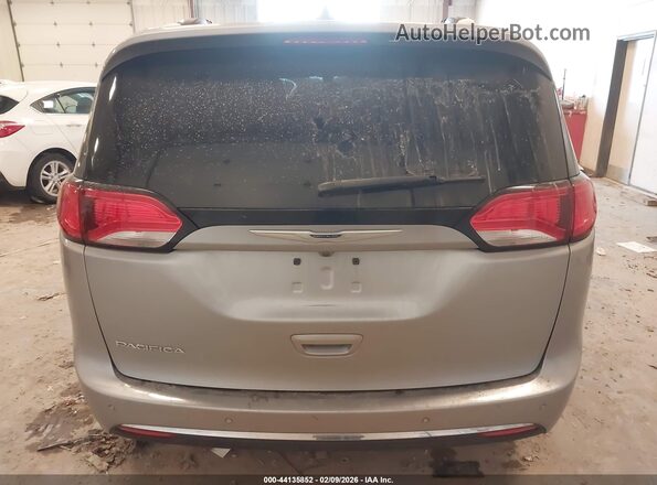 2C4RC1BG7KR547984 2019 CHRYSLER PACIFICA Silver 