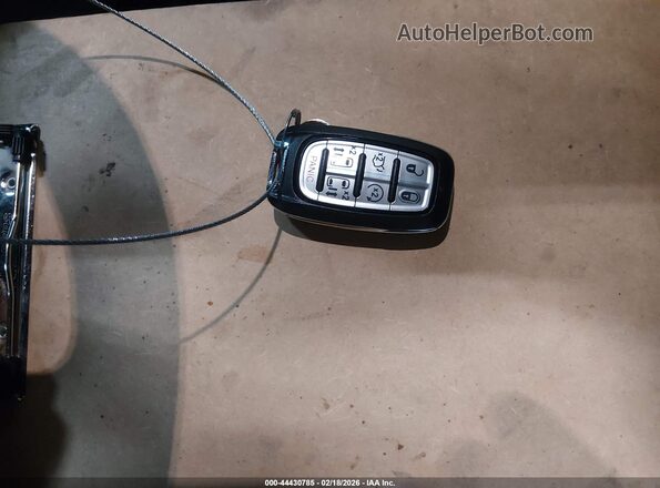 2C4RC1BG7KR609044 2019 CHRYSLER PACIFICA Gray 