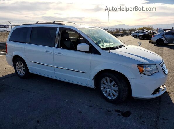 2C4RC1BG8GR173473 2016 CHRYSLER TOWN White Przód prawy