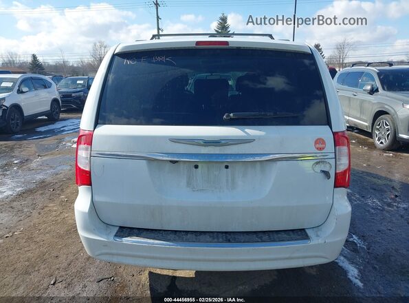 2C4RC1BG8GR222784 2016 CHRYSLER TOWN & COUNTRY White 