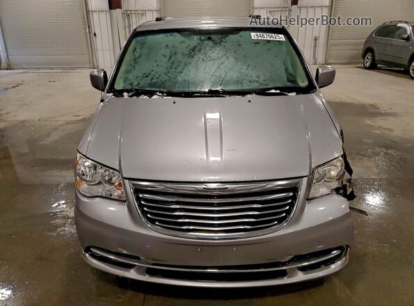 2C4RC1BG9GR173045 2016 CHRYSLER TOWN Silver Դիմացի տեսք