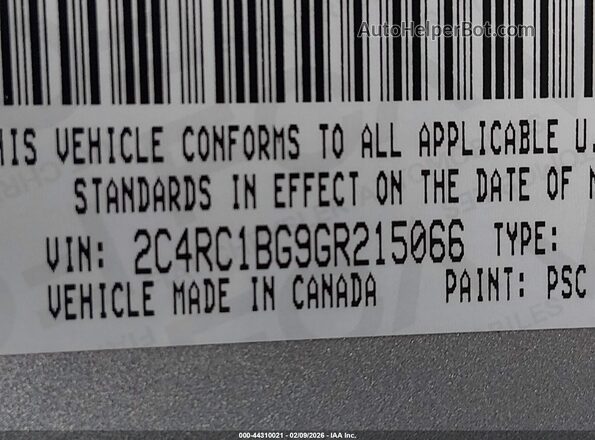 2C4RC1BG9GR215066 2016 CHRYSLER TOWN & COUNTRY Серебряный Вид подкапотного пространства