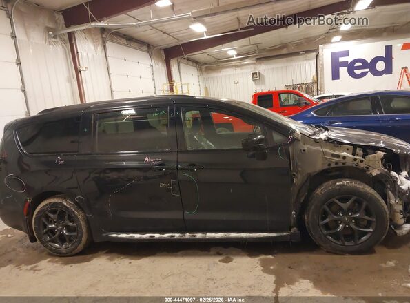 2C4RC1BG9KR681802 2019 CHRYSLER PACIFICA Black 