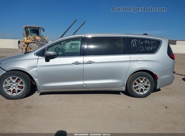 2C4RC1BGXPR613094 2023 CHRYSLER PACIFICA Silver 