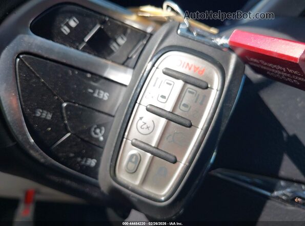 2C4RC1BGXPR613094 2023 CHRYSLER PACIFICA Silver 