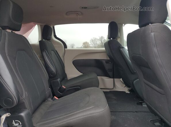 2C4RC1CG1NR205093 2022 CHRYSLER VOYAGER White უკანა სალონის ხედი