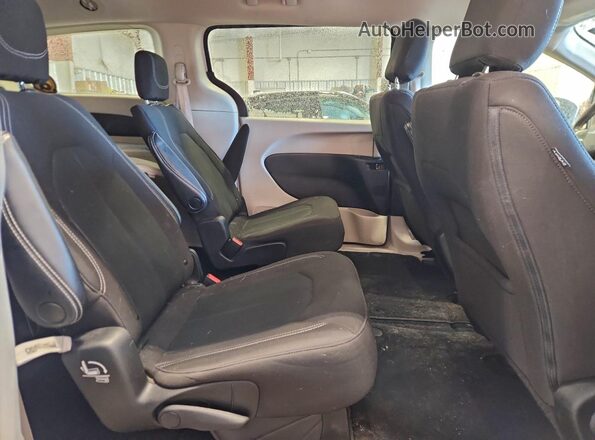 2C4RC1CG3NR208531 2022 CHRYSLER VOYAGER Белый Вид задних сидений