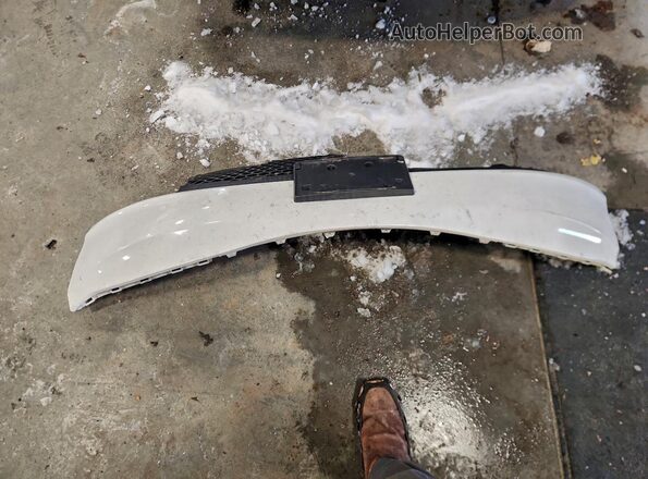 2C4RC1CG3NR208531 2022 CHRYSLER VOYAGER Белый Вид подкапотного пространства