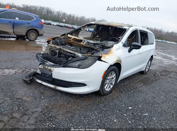 2C4RC1CG3RR113439 2024 CHRYSLER VOYAGER Белый Передняя левая четверть