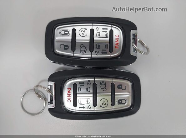 2C4RC1CG3RR113439 2024 CHRYSLER VOYAGER Белый Вид панели приборов