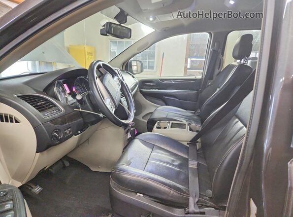 2C4RC1CG6GR221485 2016 CHRYSLER TOWN Gray Widok wnętrza z przodu