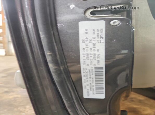 2C4RC1CG6GR221485 2016 CHRYSLER TOWN Gray Widok naklejki z numerem VIN