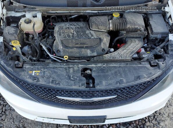 2C4RC1CG6PR548758 2023 CHRYSLER VOYAGER White Widok komory silnika