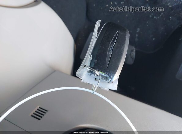 2C4RC1CG7PR574799 2023 CHRYSLER VOYAGER White წინა პანელის ხედი