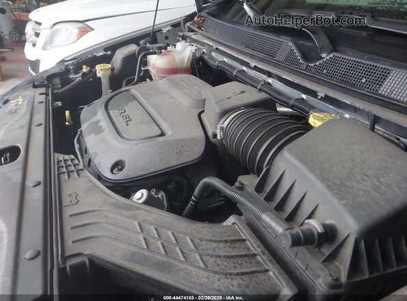 2C4RC1CG8PR628580 2023 CHRYSLER VOYAGER Silver Vista trasera